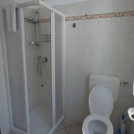 בית נופש La Tana Del Ghiro Villefranche