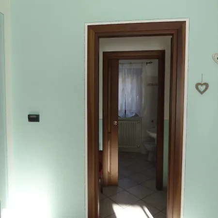 בית נופש La Tana Del Ghiro