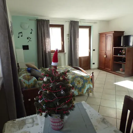 בית נופש La Tana Del Ghiro